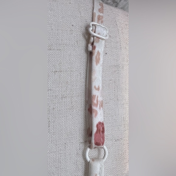 CUPCAKES AND CASHMERE HERMOSA SNAKE SKIN CAMi-TANK.    SIZE S - Picture 12 of 14